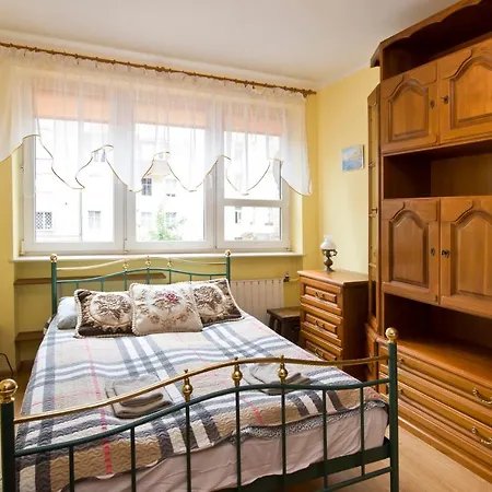 Apartamento Yourapart Straganiarska Z Parkingiem